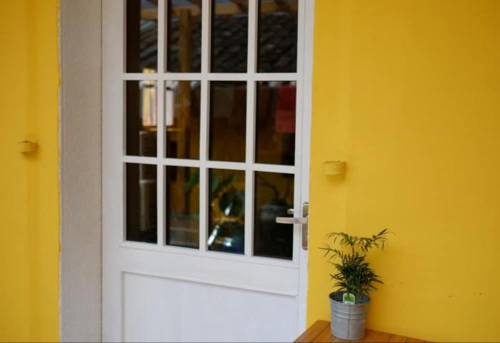 Sharemood Guest House