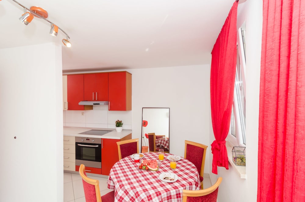 Burum Apartments