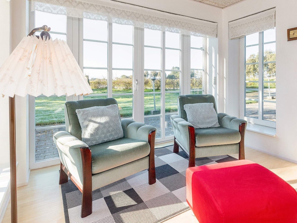 Adorable Holiday Home in Fur near Sea view 2