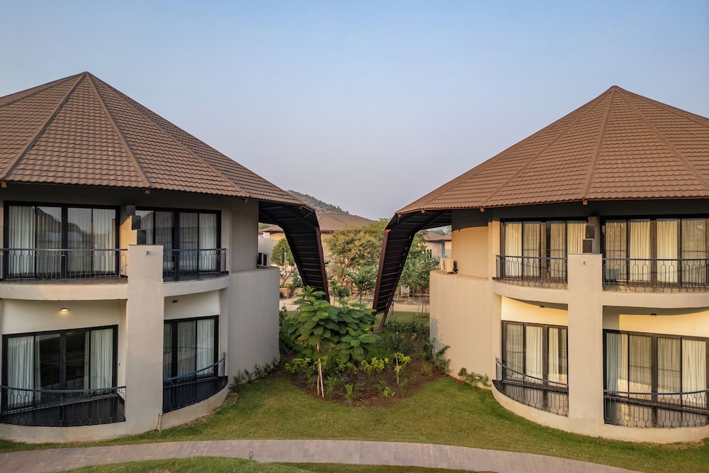 Ananta Spa & Resort Ajabgarh