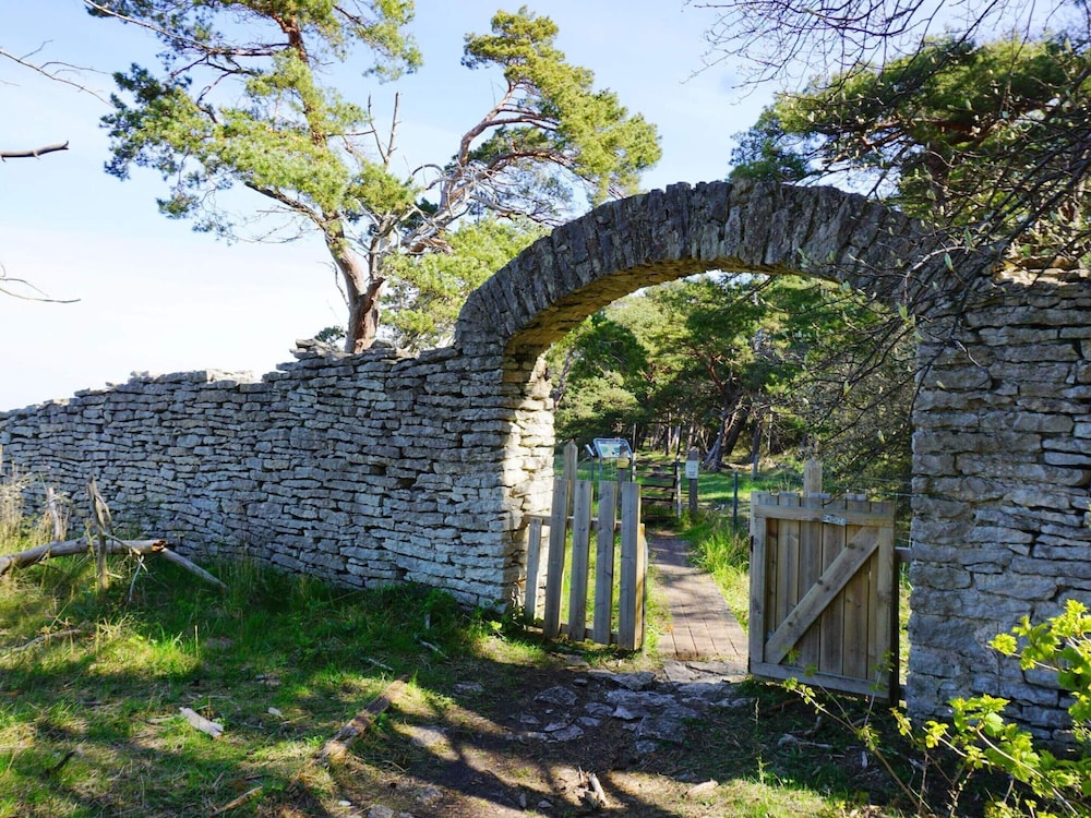Seaside Apartment Near Visby Promenade