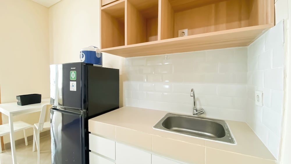 Fully Furnished 1Br Apartment B Residence