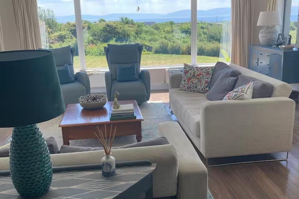 Luxury Galway Getaway With 5 Bedrooms
