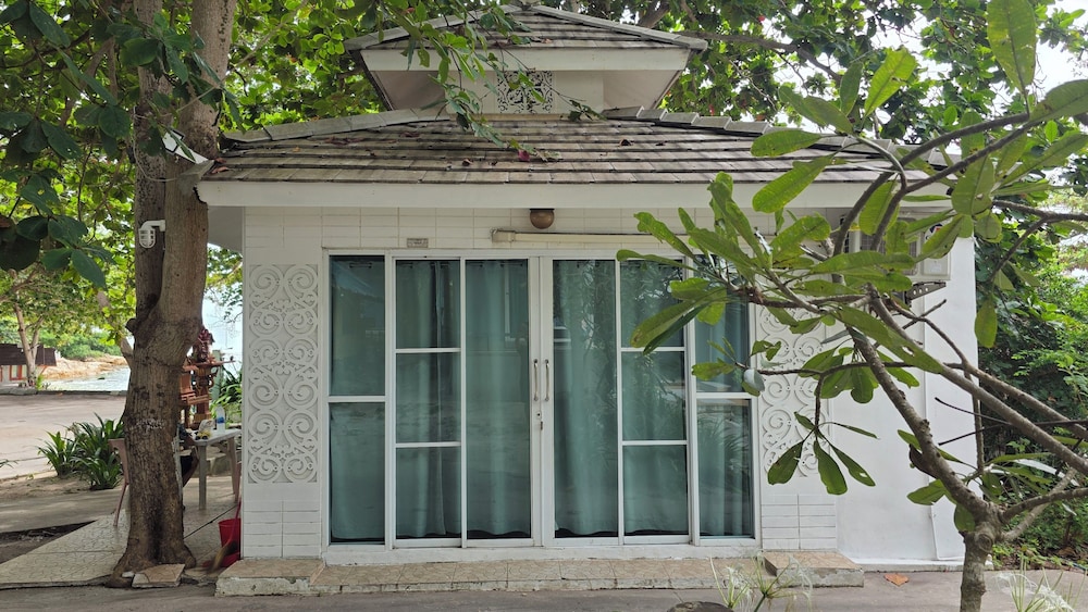Samed Big Cape Resort