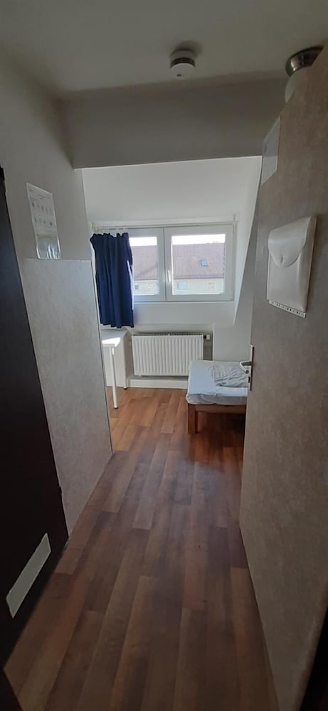 2-Rent Group Hostel Apartments EVE74