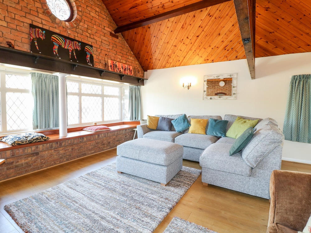 Elm Tree Cottage