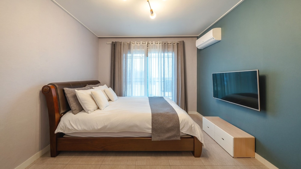 Sokcho Scenic House Pension