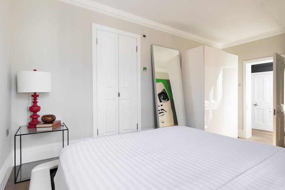 Hans Road II by Onefinestay
