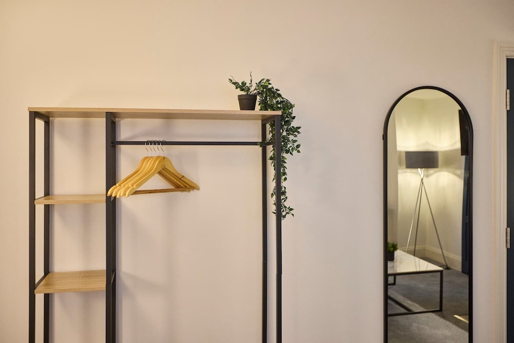 Host Stay The Langley Hotel Apartment 11