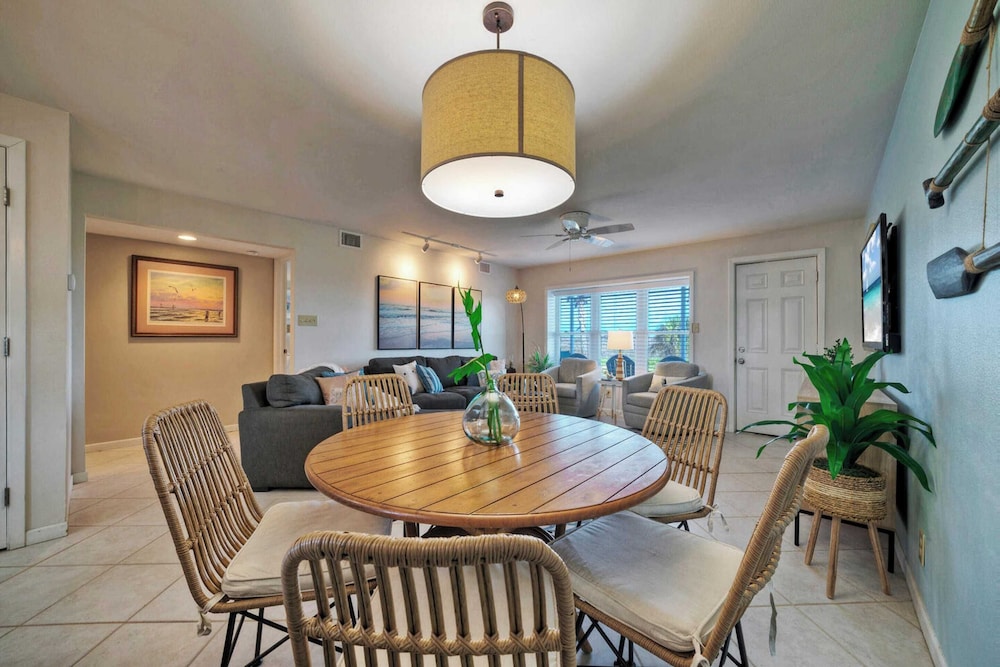 15 Condos, Sleeps 96 w/ Pools & Beach Access Island Retreat by Avantstay