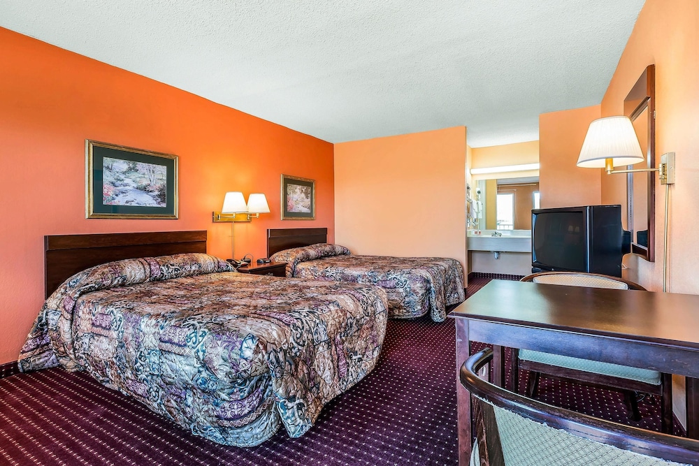 Econo Lodge Lavonia I-85