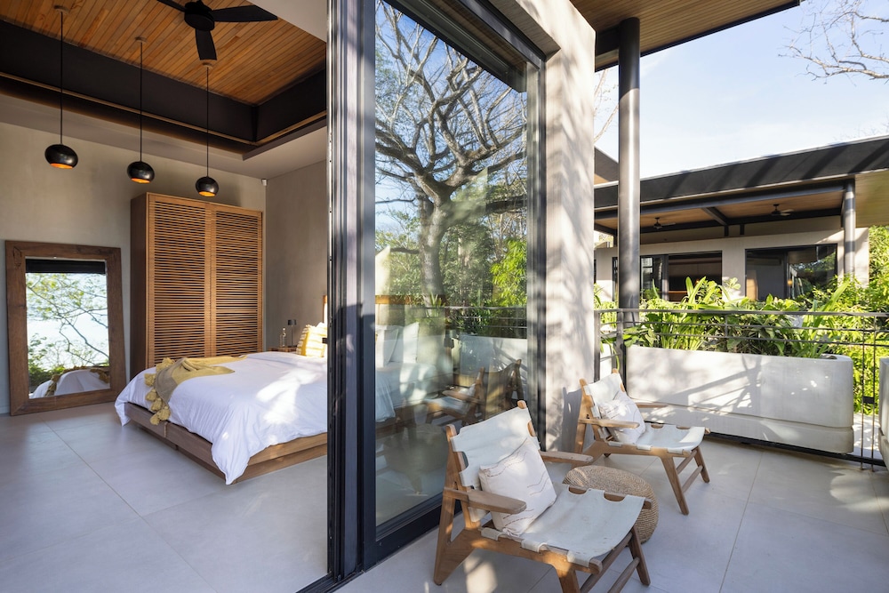 QUIN Surf Residence Nosara