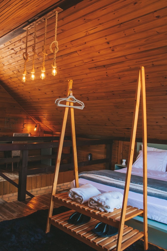 Prana Chalé com Hidromassagem na Serra