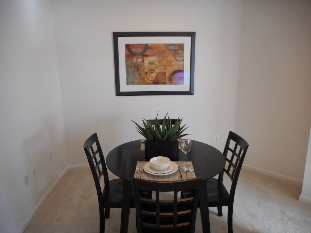 Weichert Suites at Andover House