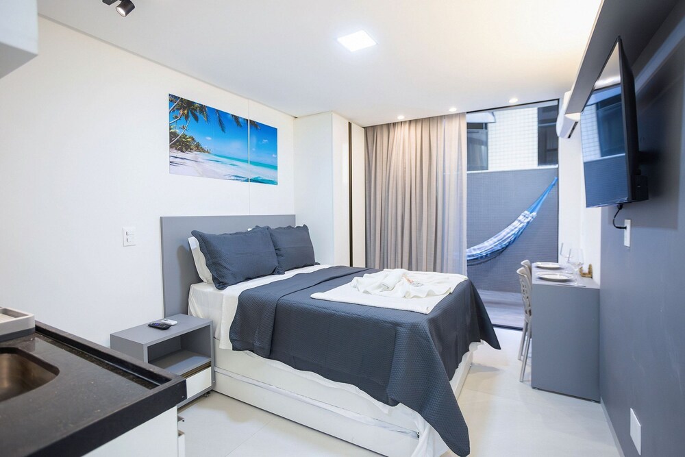 Breeze Residence By Carpediem