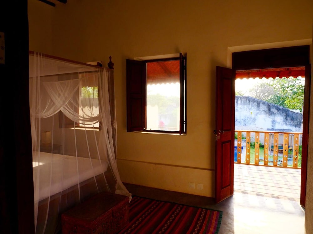 Ulani Lodge view 4