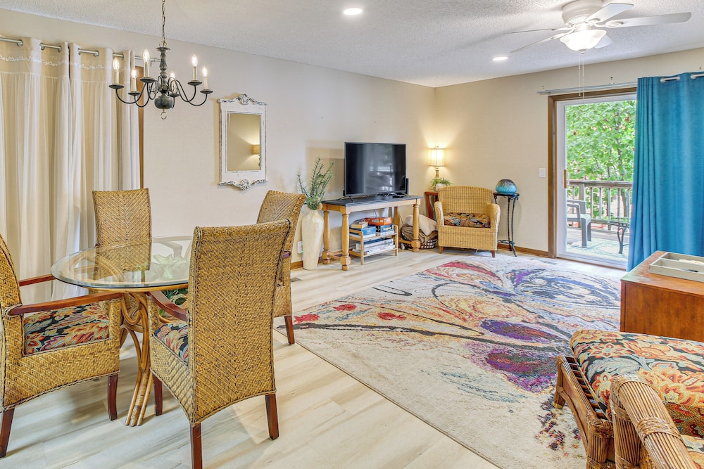 Lake Desoto Townhome: Swim Dock, Pets Welcome!