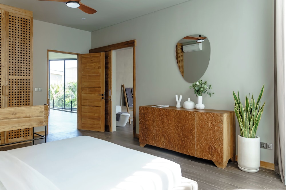 AMO Residences