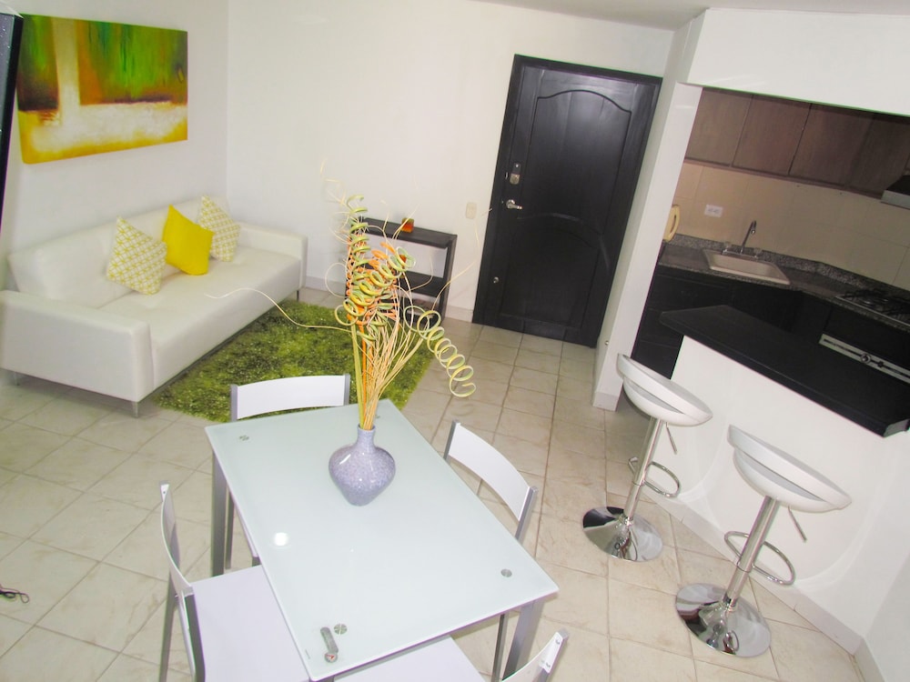 Apartamentos SOHO Basic - Vistas al Mar