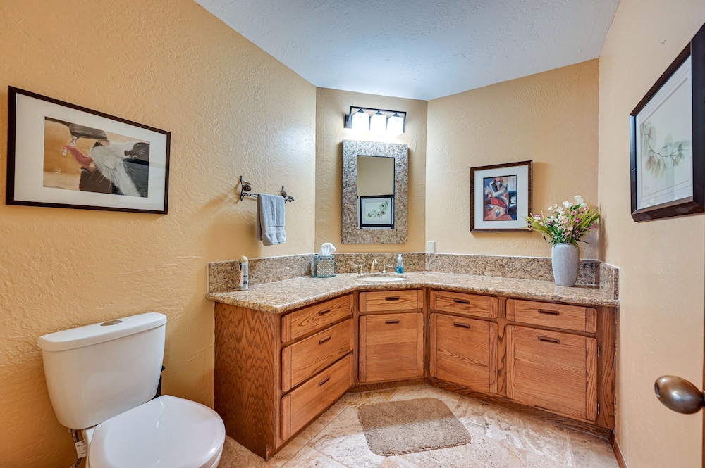 Payson Vacations - Expansive Payson Golf Retreat w/ Games  Hot Tub! - Property Image 43