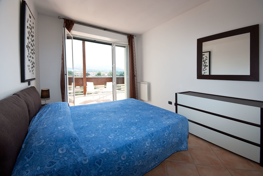 Residence Santa Costanza photo 2
