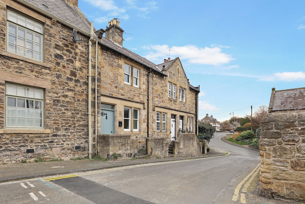 Daisy Cottage - North East Escapes