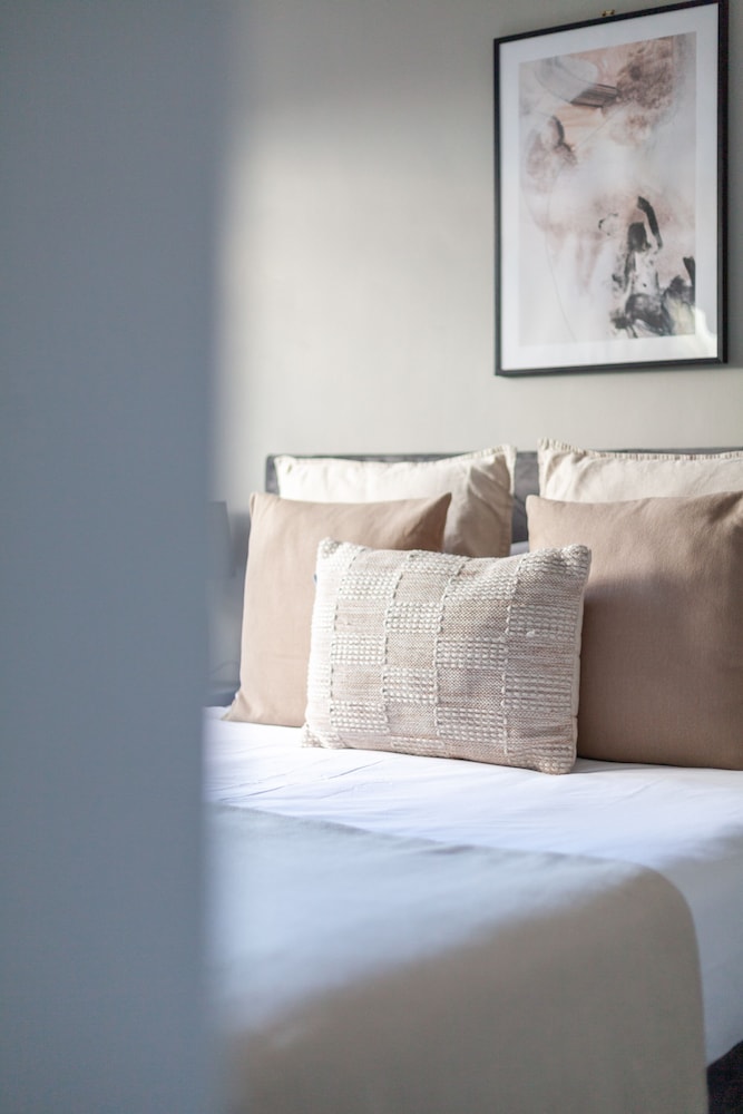 Modern Apartment in Walthamstow