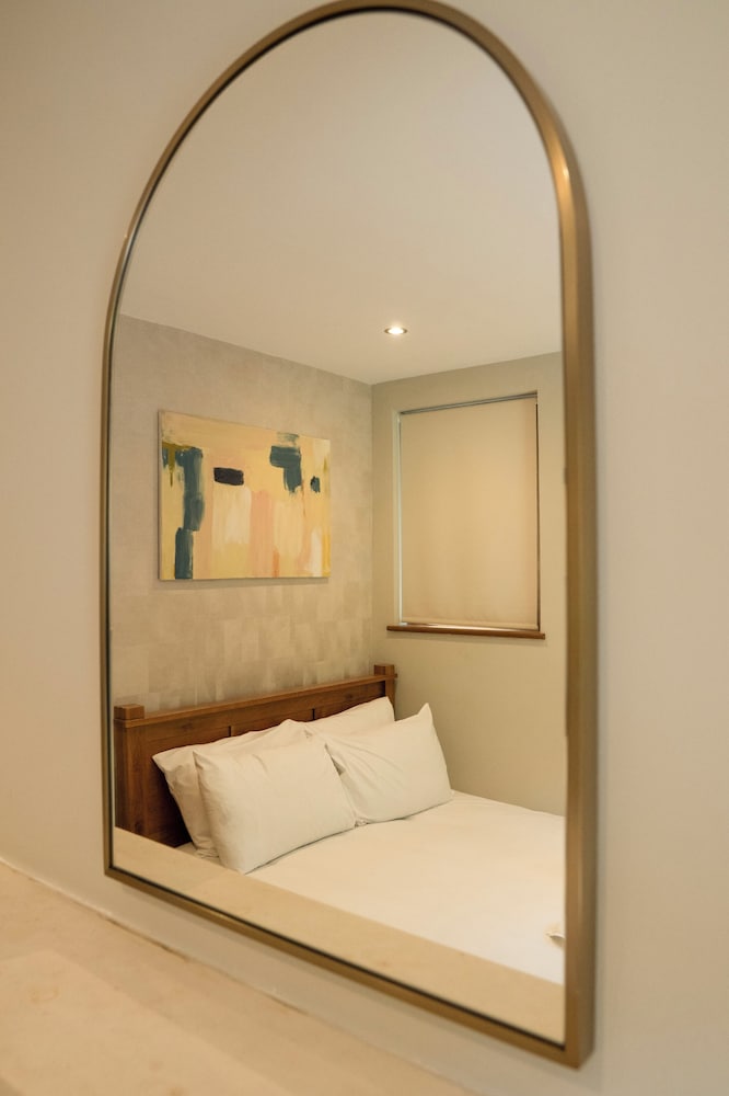 Imperial Earls Court Apartments