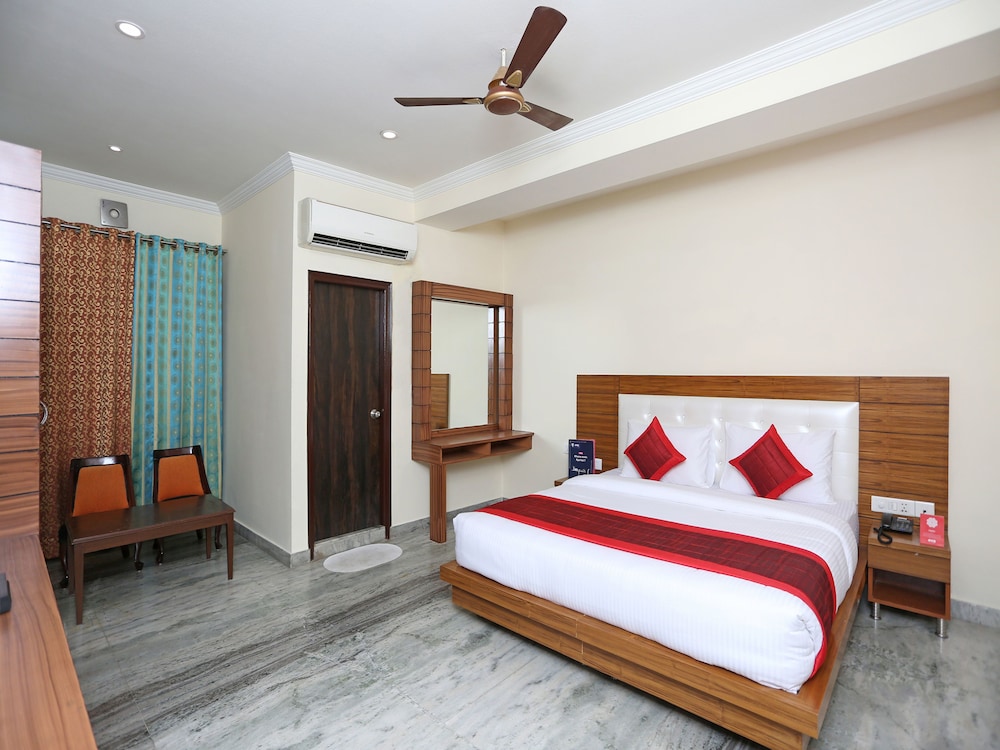 OYO 13773 The Shoba Estate