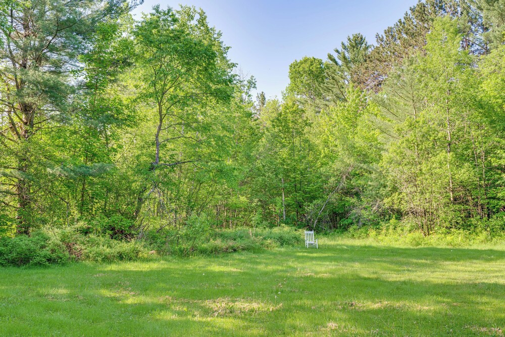 Cozy Cottage: Near Ski Bretton Wood & Franconia