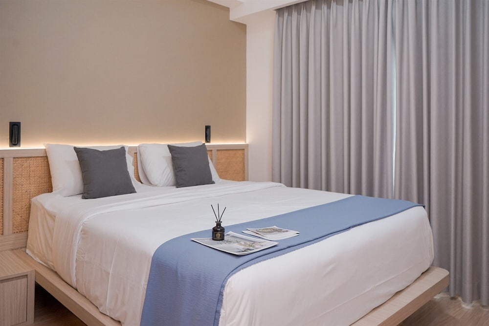 Comfortable and Best View 3BR Apartment Sky House BSD