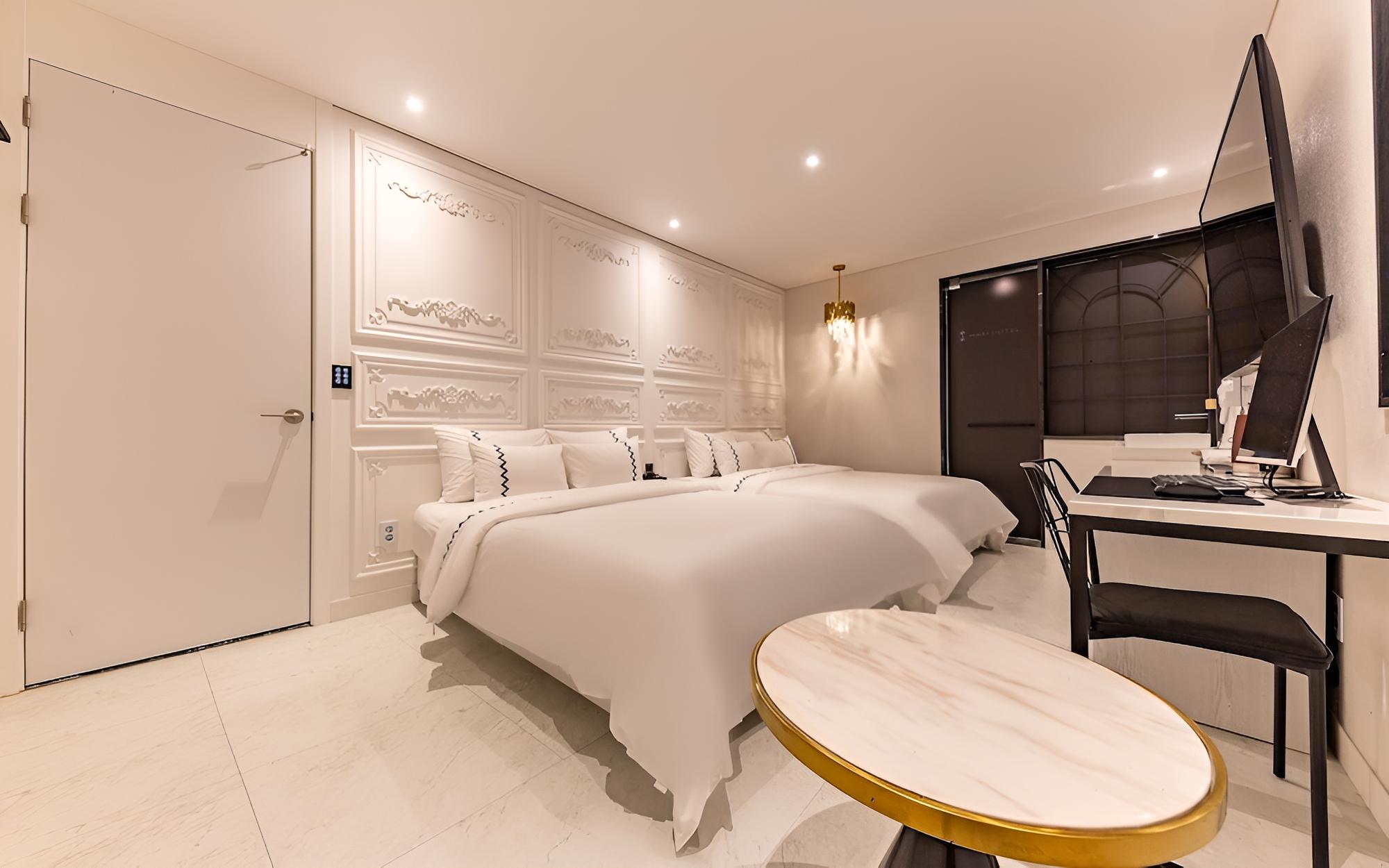 Gunsan Mari Hotel