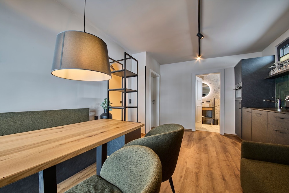 MiLa Apartments