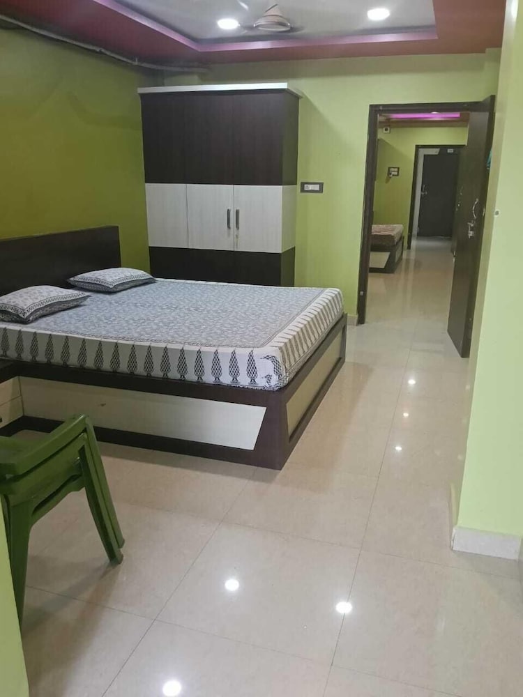 Royal Plaza Homestay