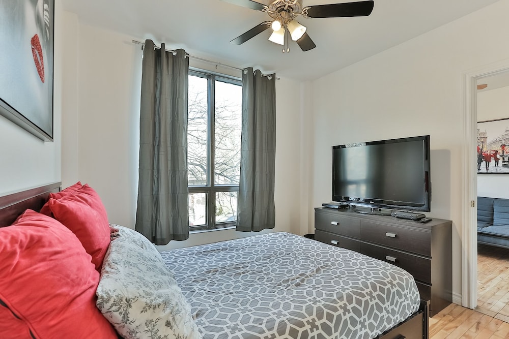Destination Stays Griffintown Montreal - Image 3