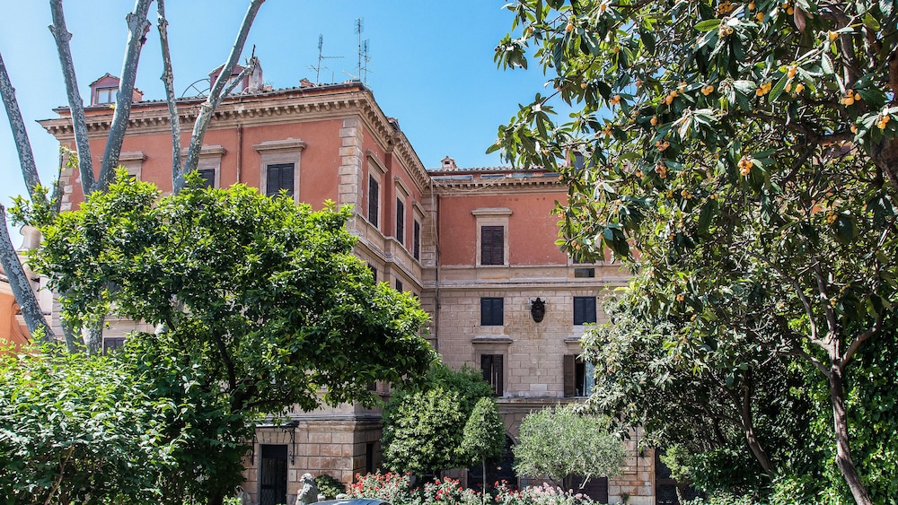 Rental In Rome Orsini Apartment
