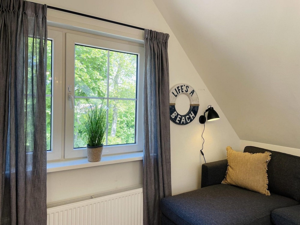 3-person Apartment Near Forest