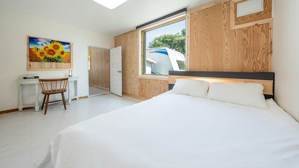 Gangneung Aladdin Surfing Pension