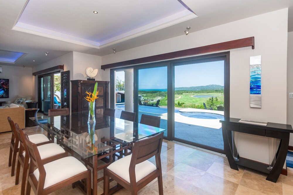 Pristine Bay 1005- Villa Loce 4 Bedroom Home