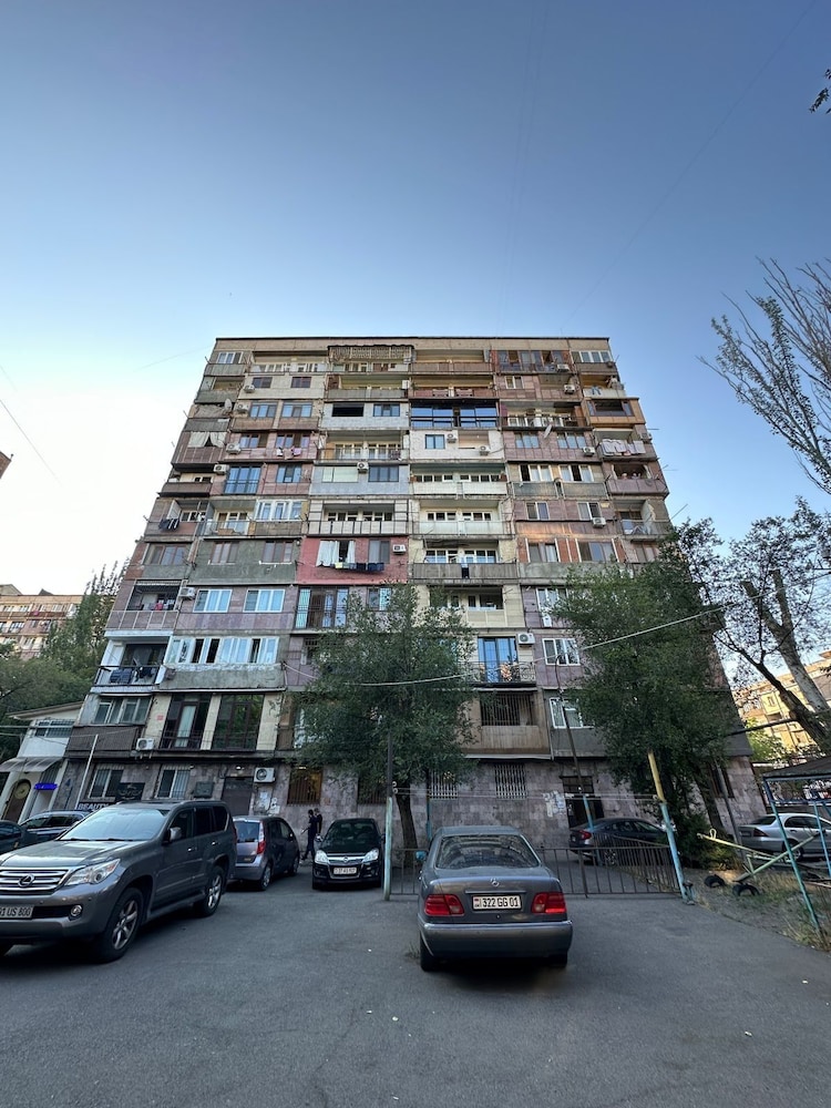 Apartments by Luxe Group KO100