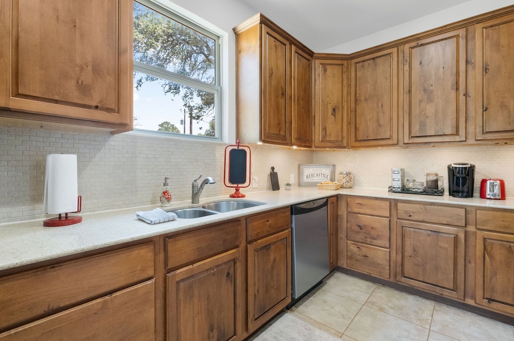 Hill Country Relaxstation Getaway