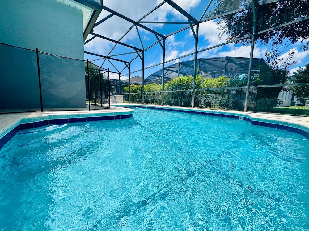 Disney Hideaway Villa Sleeps 9 4Bd Home With Pool