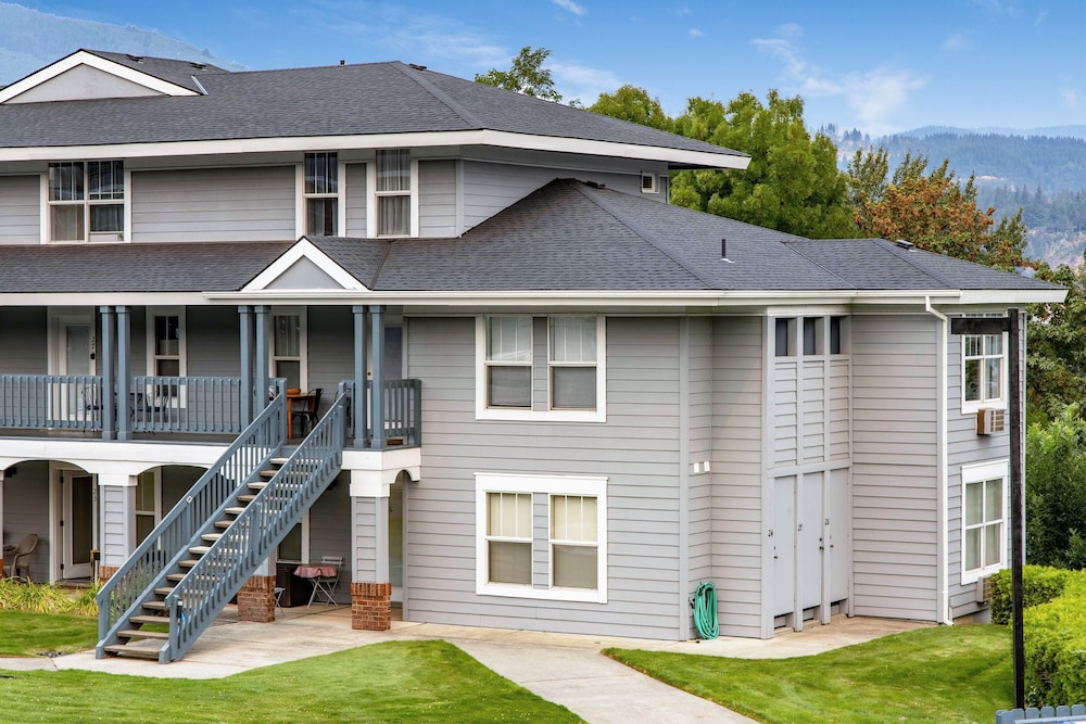 Hood River Vacation Rentals