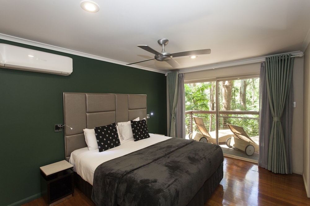 Songbirds Rainforest Retreat
