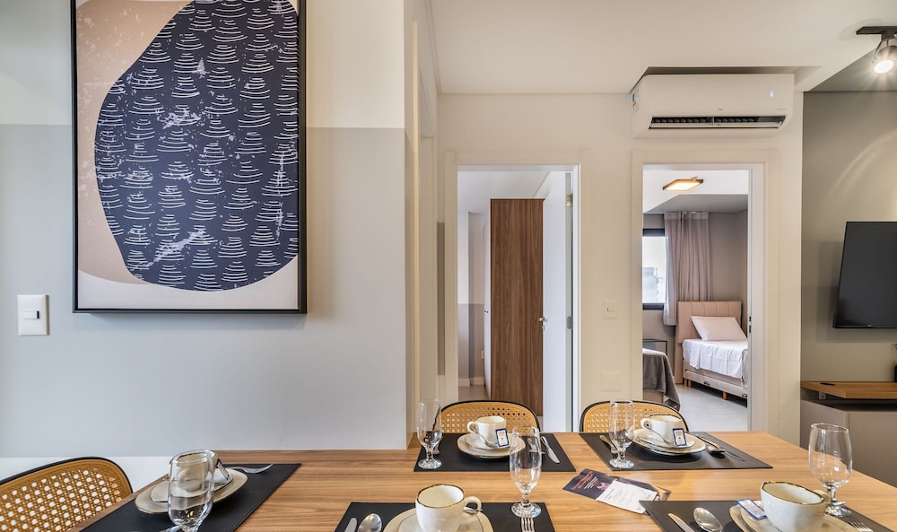 MHF II Apts Variados em Prédio com Vista para o Mar em Itapema