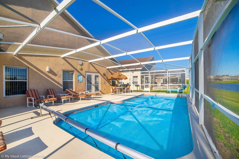 Lovely Lake Front Pool Home With CDC Cleaning Standards, Game Room #5hl252 - Image 4