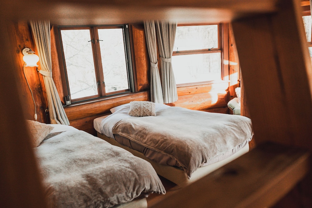 Hakuba Log Hotel Meteor