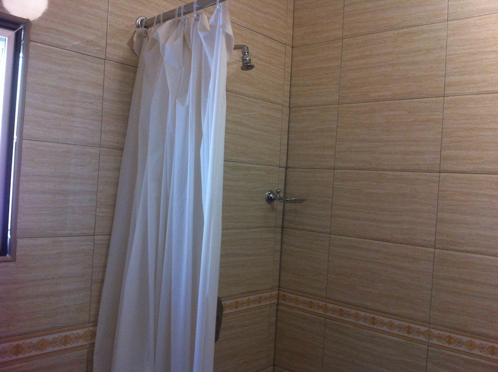 Kingbed Guest House