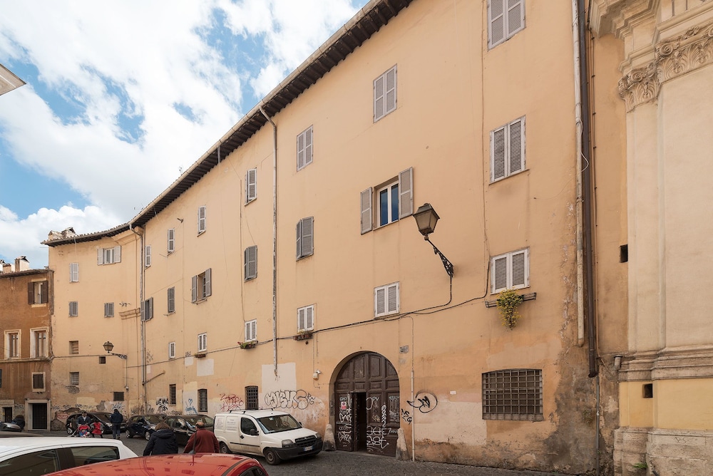 Trastevere Charming Duplex