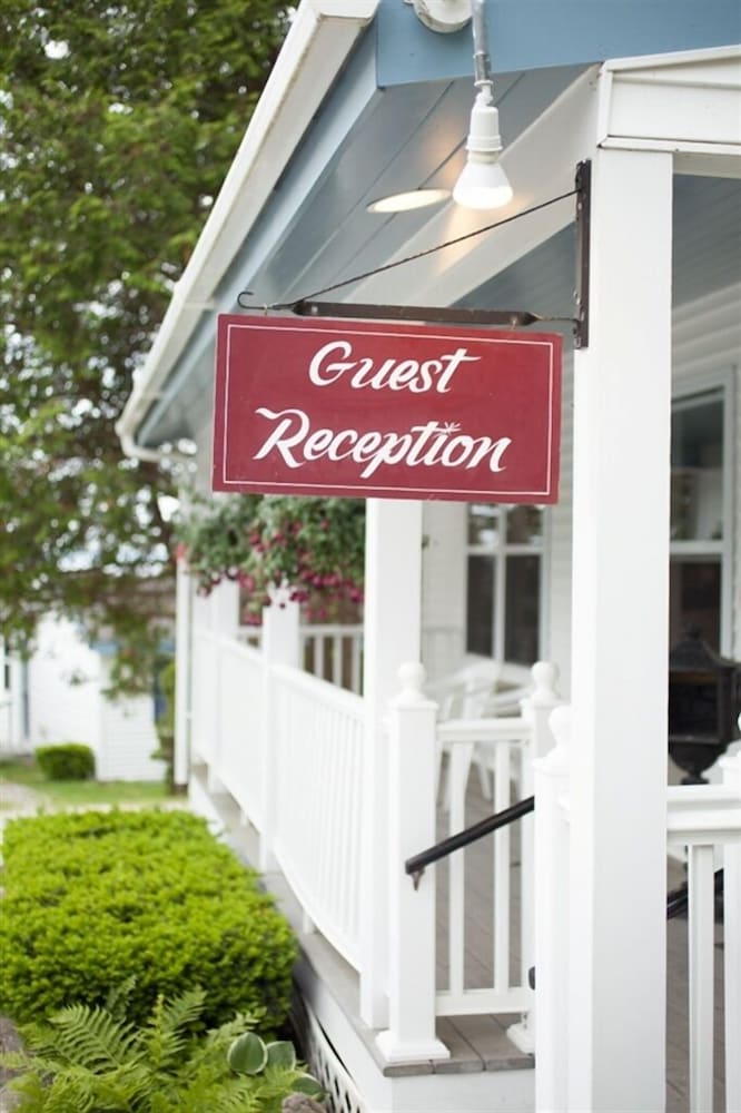 Glenmoor By the Sea